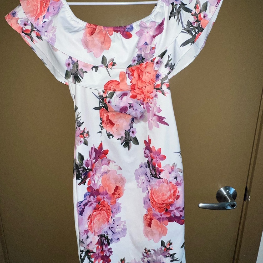 Floral Off-the-shoulder Midi Dress